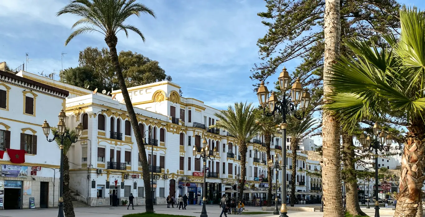 linda-gerbec-fNtAFyRi7es-unsplash-cropped